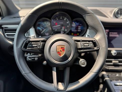 Certified 2026 Porsche Macan AWD/4WD image 20