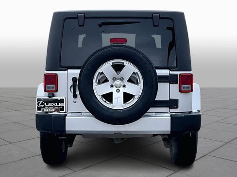 Used 2012 Jeep Wrangler Sahara w/ Connectivity Group image 5