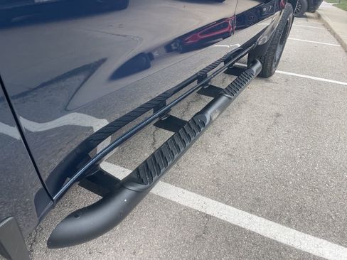 Used 2020 Chevrolet Silverado 1500 RST image 11