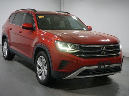 Used 2021 Volkswagen Atlas SE w/ Panoramic Sunroof Package image 3