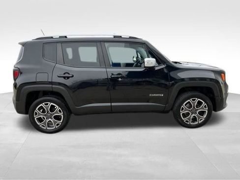 Used 2016 Jeep Renegade Limited w/ Trailer Tow Group image 6