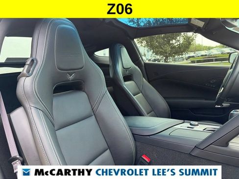 Used 2016 Chevrolet Corvette Z06 w/ 2LZ Preferred Equipment Group RWD image 28