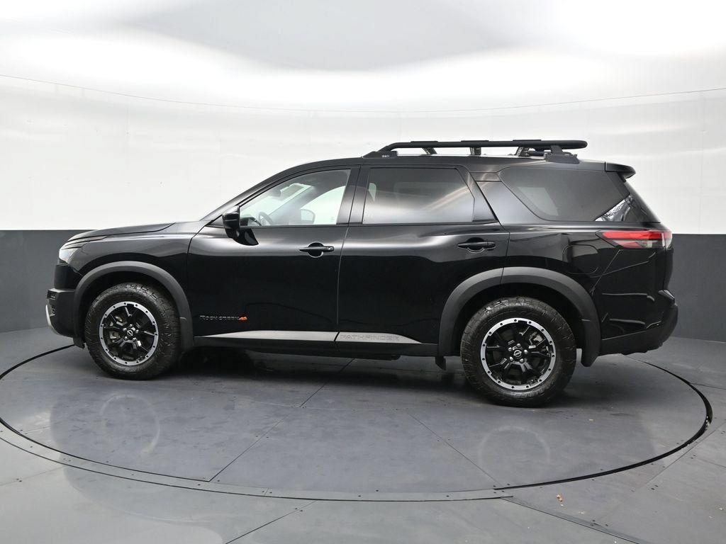 Used 2025 Nissan Pathfinder Rock Creek AWD/4WD image 2