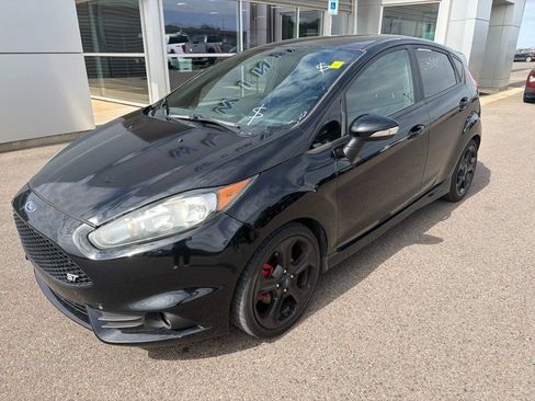 Used 2019 Ford Fiesta ST FWD image 2