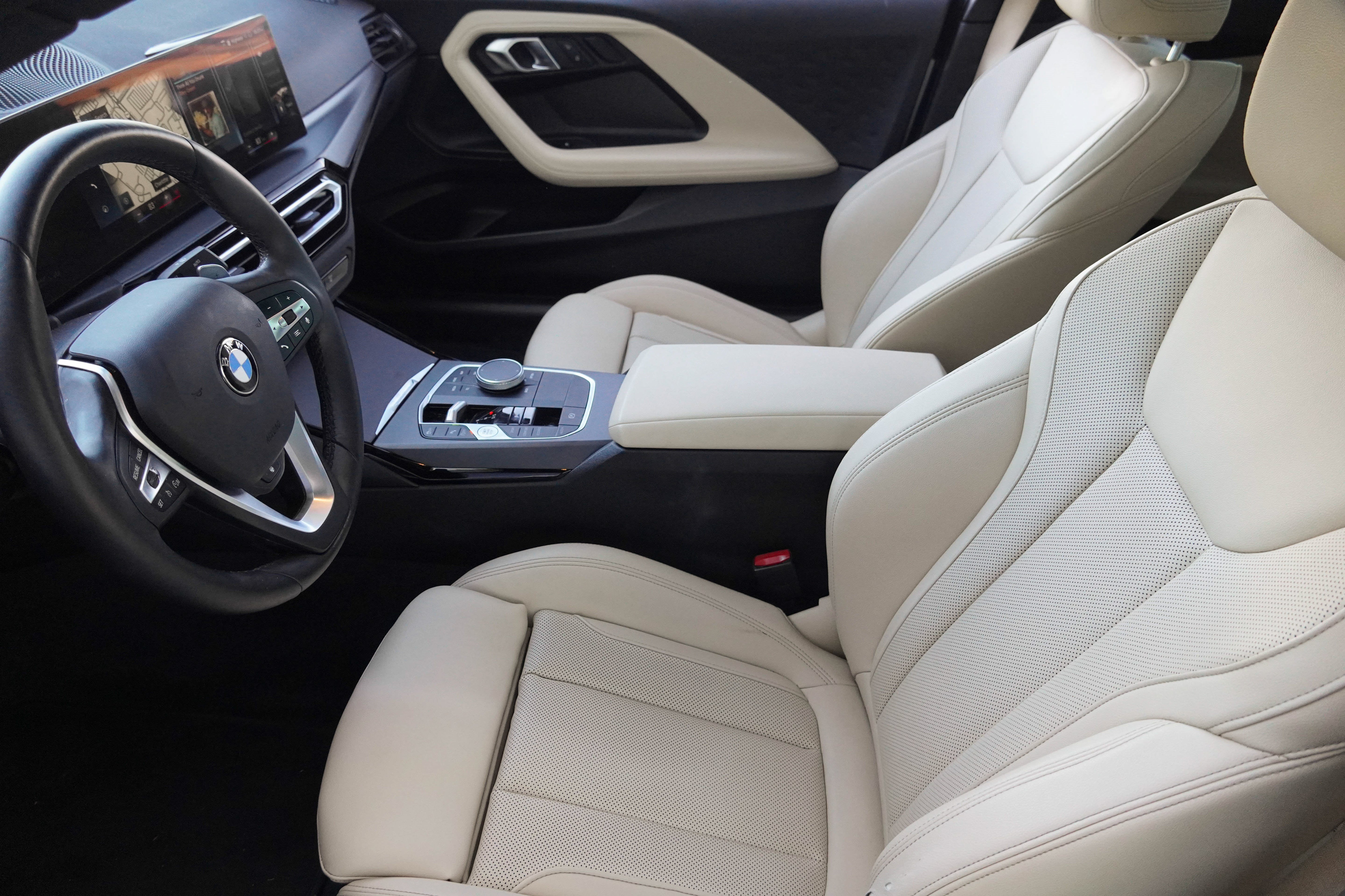 Certified 2024 BMW 230i xDrive Coupe w/ Convenience Package AWD/4WD image 8