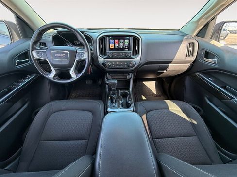 Used 2017 GMC Canyon SLE w/ SLE Convenience Package RWD image 11