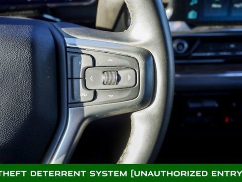 Used 2025 Chevrolet Silverado 1500 LT image 19