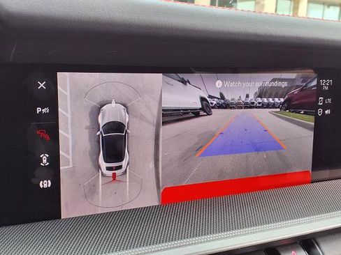 Used 2023 Porsche 911 Carrera image 5