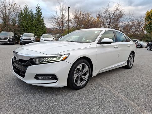 Used 2019 Honda Accord EX image 3