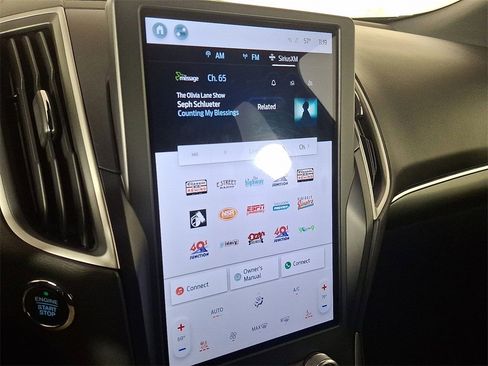 Used 2022 Ford Edge ST-Line image 3