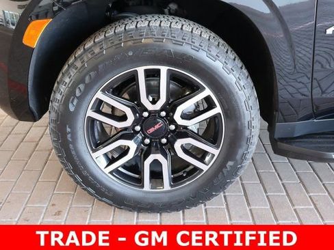 Certified 2022 GMC Yukon AT4 w/ Technology Package image 10
