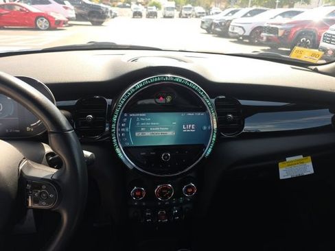 Used 2022 MINI Cooper Convertible FWD image 12