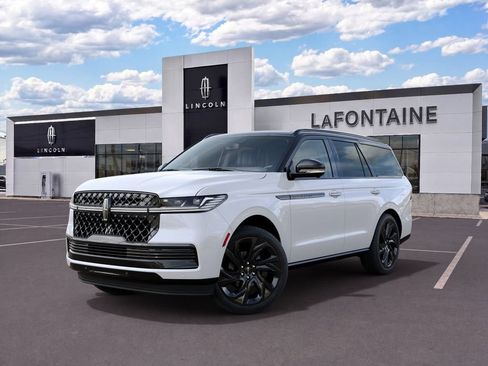 New 2027 Lincoln Navigator Black Label AWD/4WD image 2