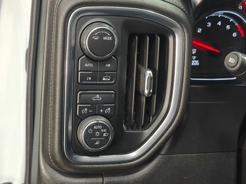 Used 2021 Chevrolet Silverado 1500 LT w/ Safety Package II AWD/4WD image 10