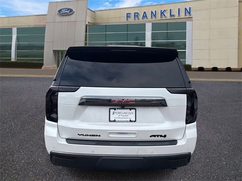 Used 2023 GMC Yukon XL AT4 w/ AT4 Premium Package image 6