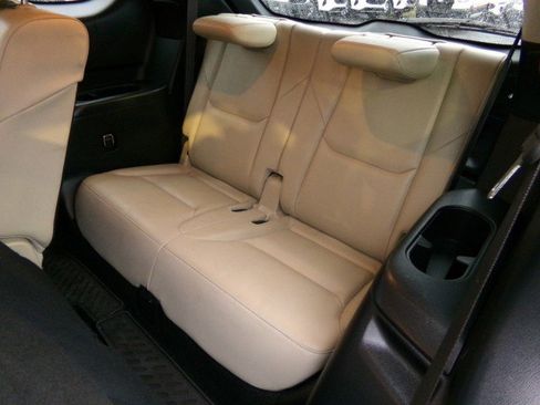 Used 2019 MAZDA CX-9 Touring w/ Touring Premium Package image 19