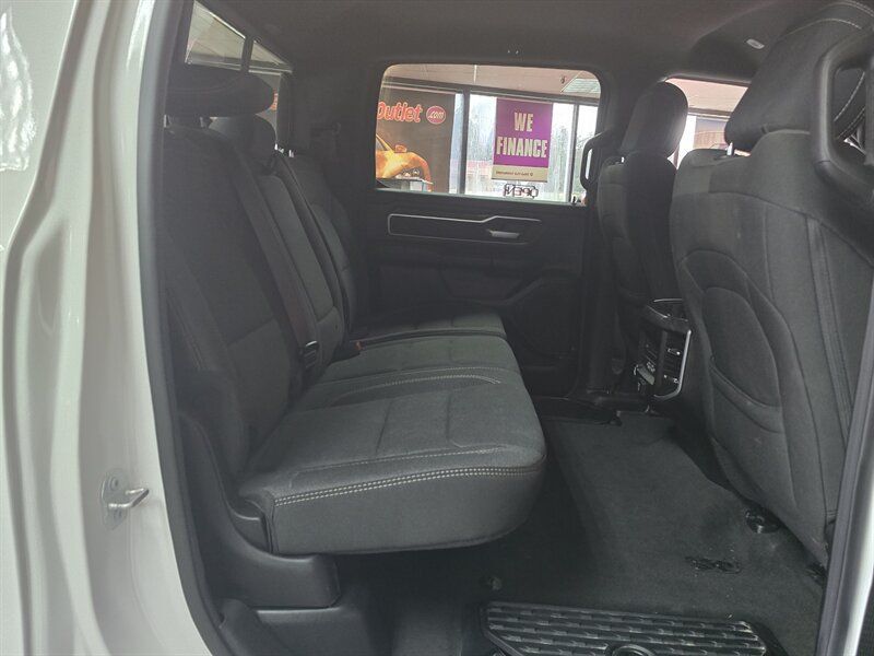Used 2020 RAM 1500 Big Horn AWD/4WD image 17