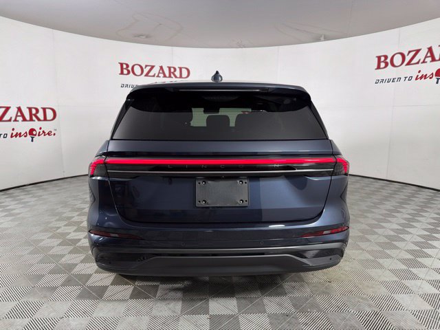 Used 2024 Lincoln Nautilus Premier w/ Equipment Group 102A AWD/4WD image 9