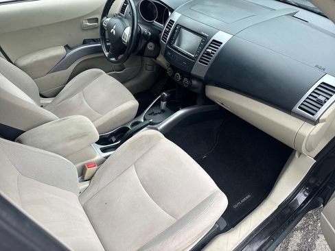 Used 2007 Mitsubishi Outlander ES FWD image 15