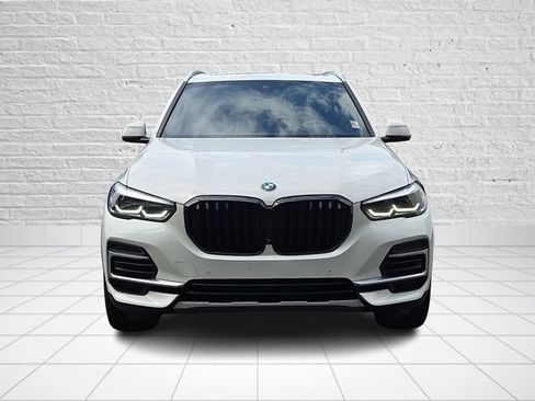 Used 2023 BMW X5 xDrive40i w/ Premium Package AWD/4WD image 2