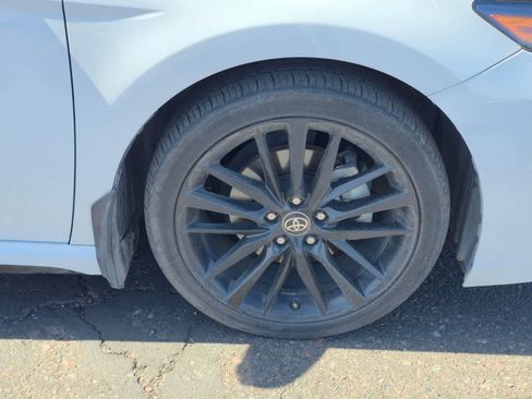 Used 2022 Toyota Camry XSE image 10