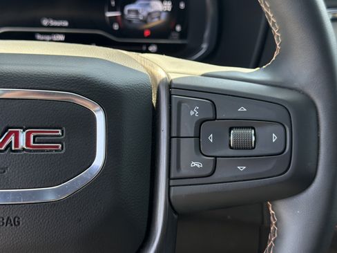 Used 2023 GMC Yukon XL AT4 w/ AT4 Premium Package AWD/4WD image 33