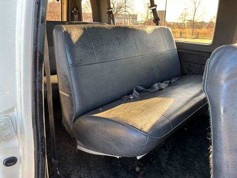 Used 1993 Ford E-350 and Econoline 350 XLT RWD image 10