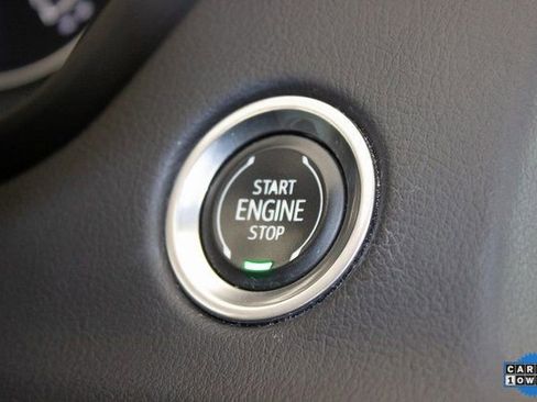 Used 2023 Cadillac XT4 Sport image 32