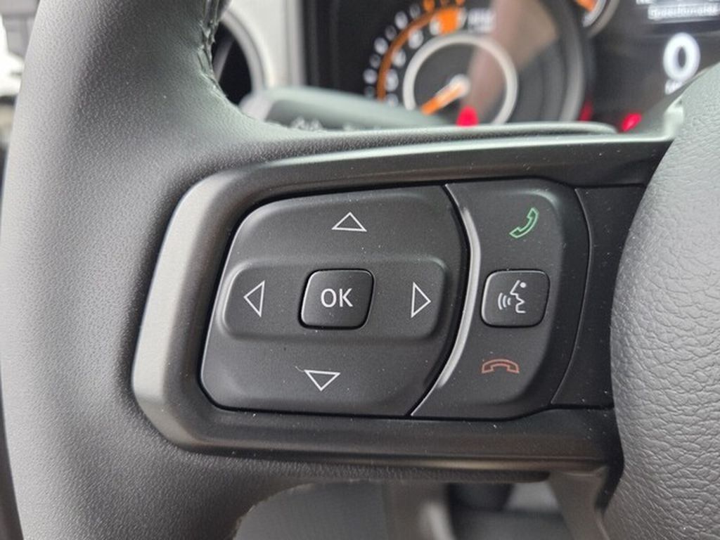 Used 2026 Jeep Wrangler Sport AWD/4WD image 25