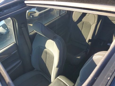 Certified 2025 Jeep Grand Cherokee L Laredo w/ Trailer Tow Package image 37