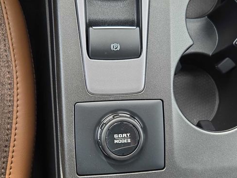 New 2026 Ford Bronco Sport Outer Banks w/ Outer Banks Tech Package+ AWD/4WD image 24