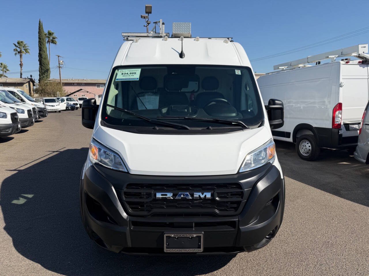 Used 2025 RAM ProMaster 2500 FWD image 3