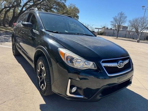 Used 2016 Subaru Crosstrek 2.0i Limited image 8
