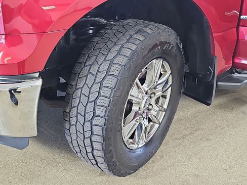 Used 2016 Ford F150 XLT w/ Equipment Group 302A Luxury AWD/4WD image 36