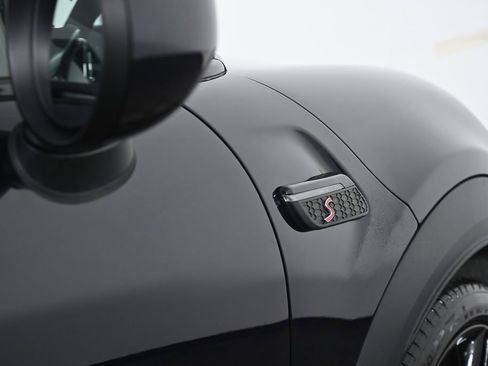 Used 2022 MINI Cooper S image 11