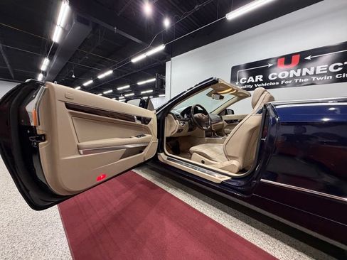 Used 2011 Mercedes-Benz E 350 Cabriolet image 23