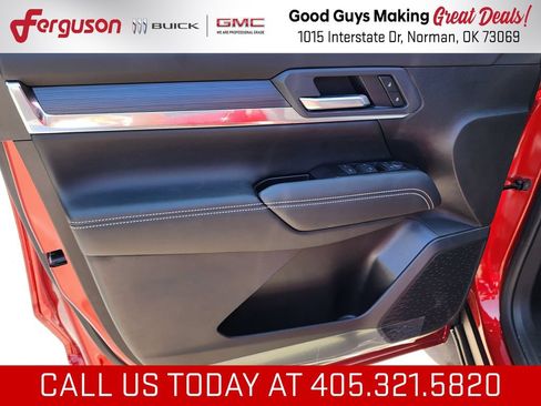 New 2027 GMC Terrain Elevation w/ Black Edition FWD image 13