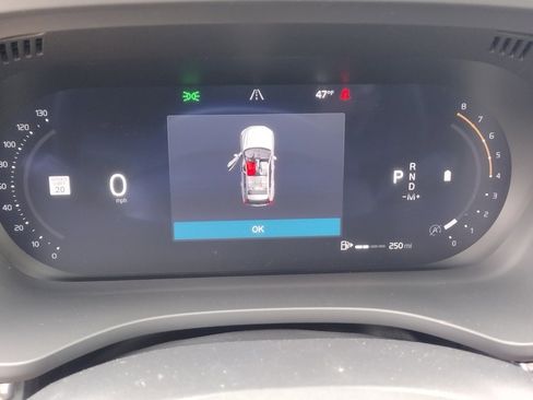 New 2026 Volvo XC60 B5 Plus w/ Protection Package Premier image 14