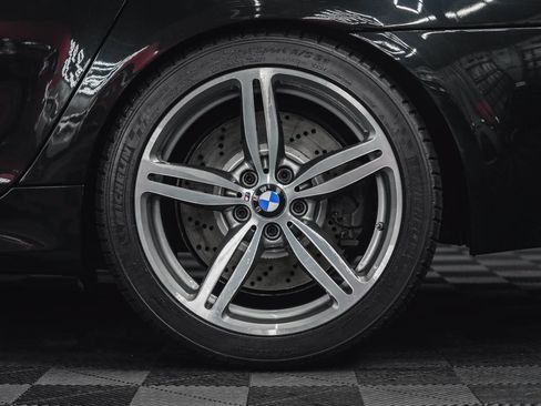 Used 2008 BMW M5 RWD image 14
