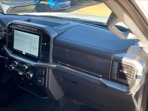 Used 2022 Ford F150 Lariat w/ Equipment Group 501A Mid image 18