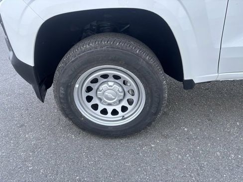 New 2026 Chevrolet Colorado W/T image 9