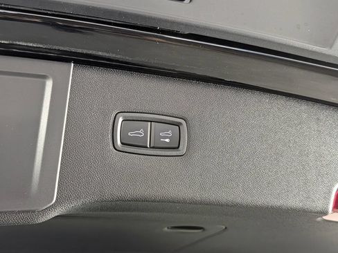 New 2026 Porsche Cayenne S AWD/4WD image 18