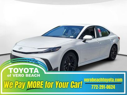 New 2026 Toyota Camry SE w/ Convenience Package