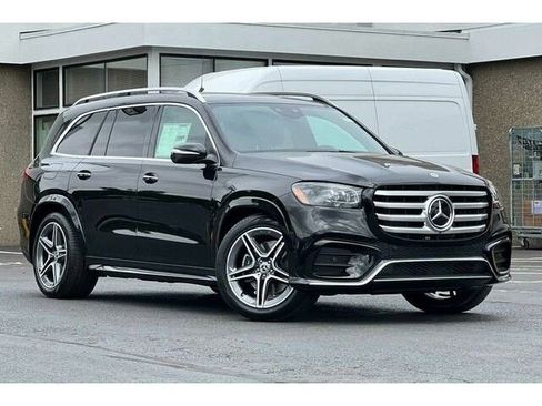 Used 2024 Mercedes-Benz GLS 450 4MATIC image 24