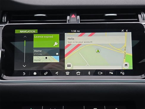 Used 2020 Land Rover Range Rover Evoque SE image 27