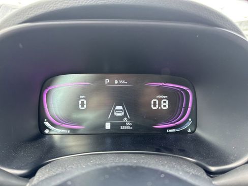Used 2024 Kia Soul LX w/ Option Group 015 FWD image 10