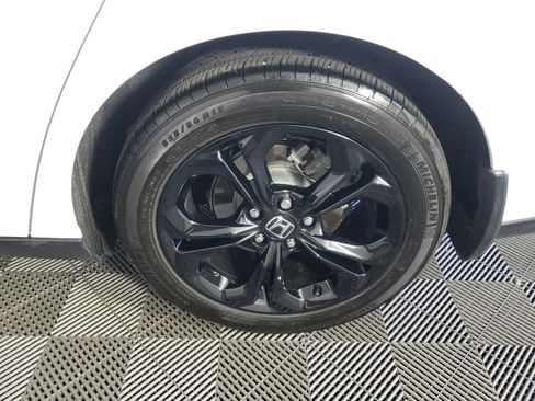 Used 2024 Honda Accord EX image 31