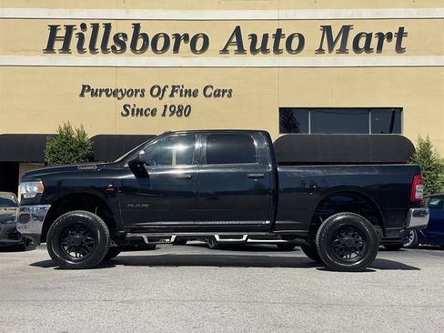 Used 2021 RAM 2500 Tradesman AWD/4WD image 3