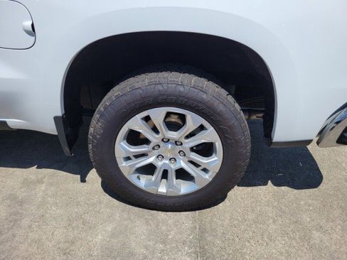 Used 2023 Chevrolet Silverado 1500 LTZ w/ LTZ Premium Package image 8