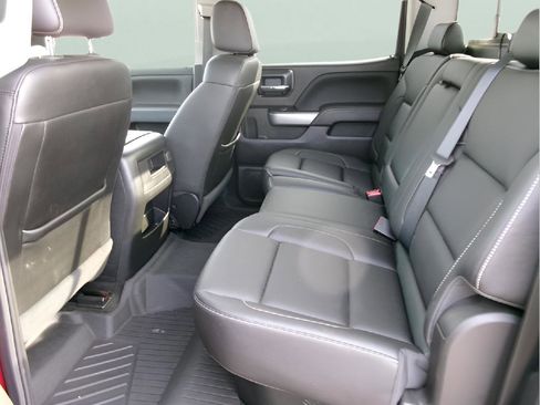 Used 2018 Chevrolet Silverado 1500 LTZ Z71 w/ LTZ Plus Package image 9